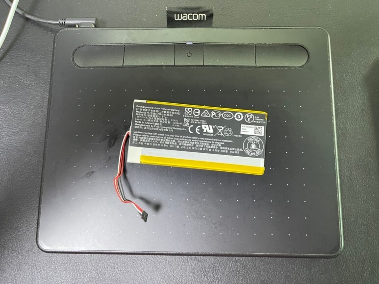 Wacom Intuos CTL4100 배터리 교체